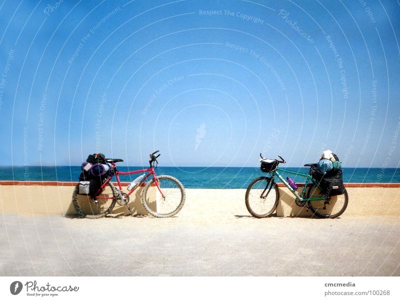 Tour de France Mountain bike Bicycle Ocean Beach Promenade Vacation & Travel Coast Sky