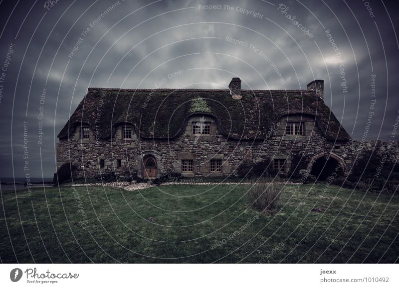 eldritch Sky Clouds Bad weather Storm Meadow Ocean Deserted House (Residential Structure) Old Threat Dark Dream Fear Disbelief Loneliness Horizon Cold Eerie