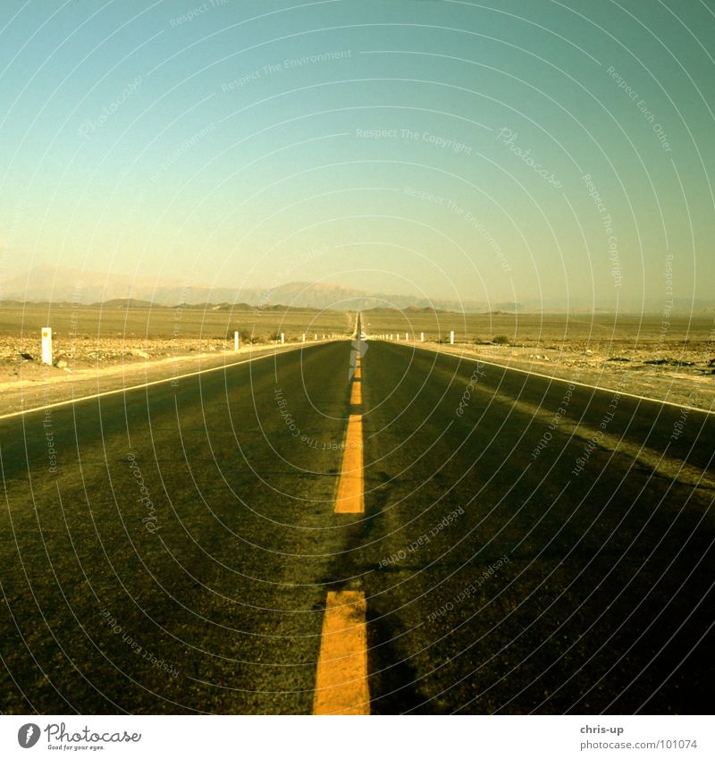 always following the nose Pan-American Highway Dessert Truck Long-haul truck driver Loneliness Watch tower Lookout tower Peru Right ahead Geoglyph Paracas