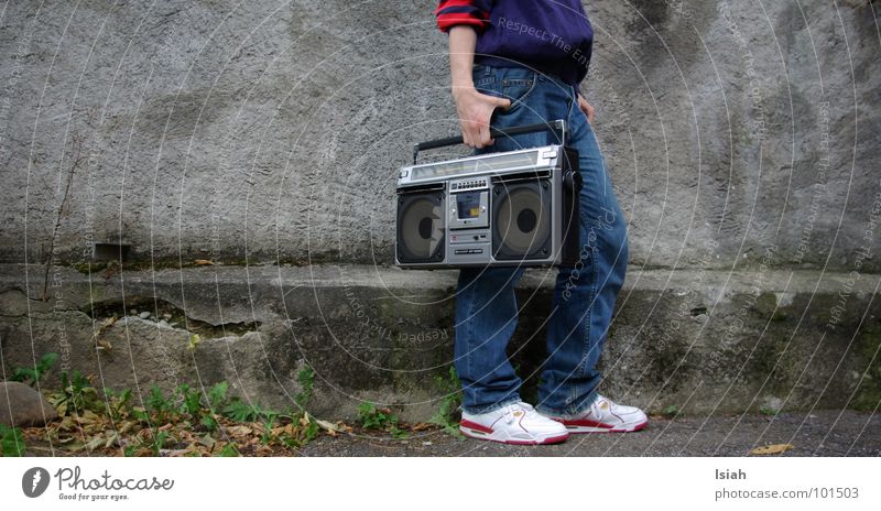 pack suitcase Ghetto blaster Suitcase Old-school Hip-hop Recitative Dark Cold Concert Music Carrying yesterday yesterday legs dj premier loud and clear