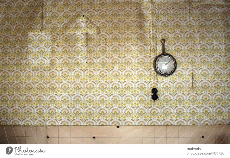 The ravages of time Wall (building) Wallpaper Clock Past Kitchen Pattern Dirty Brown Broken Time Beige Yellow Interior shot Private Derelict Old Shabby