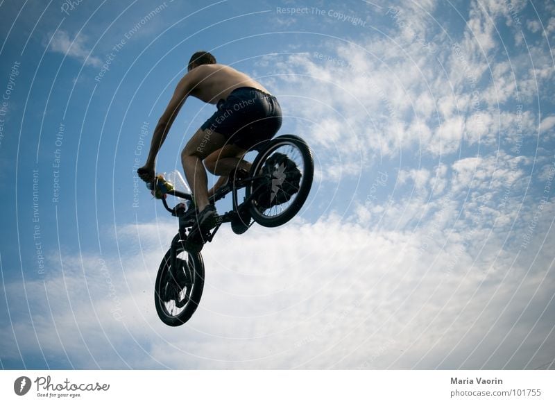 aerial flight Air Airplane Free Headwind Jump To fall Far-off places Infinity Springboard Career Beginning Go-getter Freestyle Crash Discarded Bicycle Dangerous