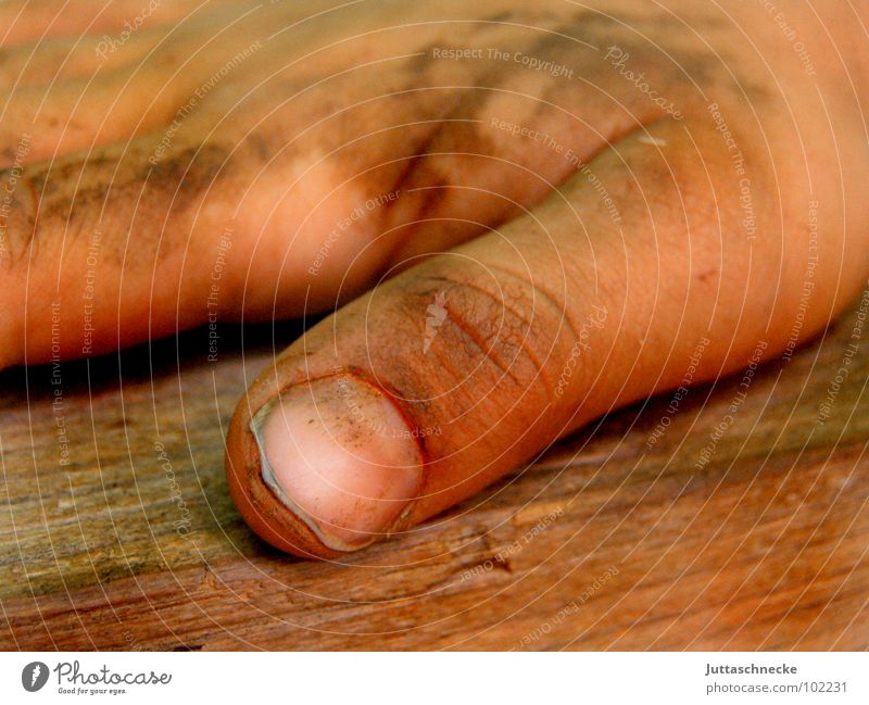 mucky pup Hand Dirty Fingers Litterbug Human being Dream Earthy Muddy Thumb Nail Thumbnail Joy dirt child children childhood hands Happy lucky Limbs