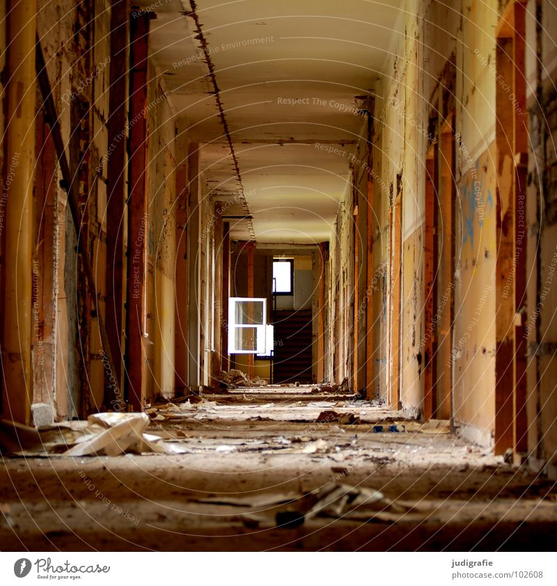 500 | Possibilities Building House (Residential Structure) Entrance Hallway Light Plaster Possible Window Sanitarium Ruin Derelict Broken Sanatorium Oppressive