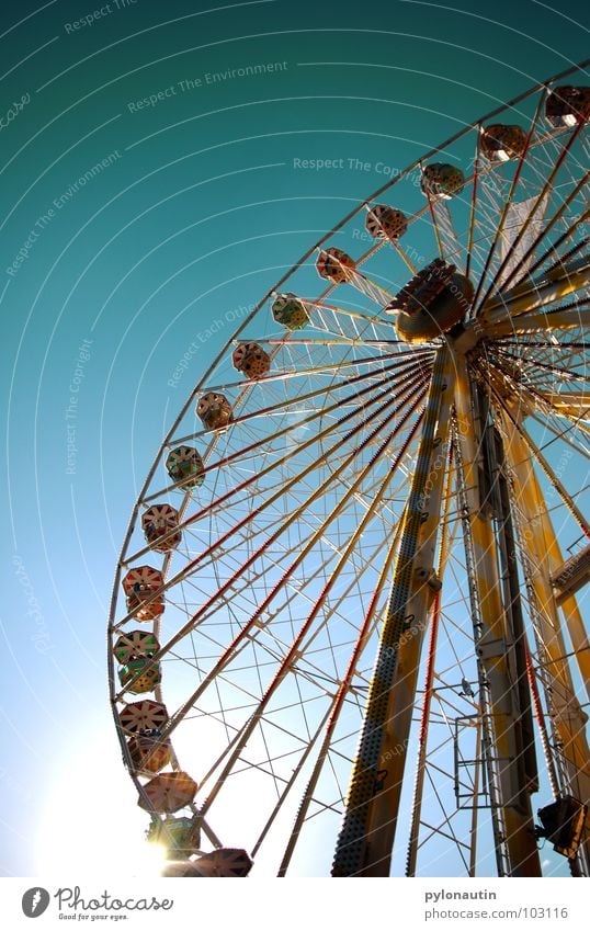 Ferris wheel 1 Fairs & Carnivals Rotate Playing Sky Flying Kitsch Joy D 80 Seating Vantage point Sun