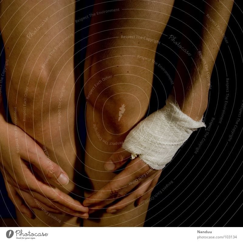 wound healing Skin Playing Martial arts Hand Threat Broken Pain Dangerous Feeble Knee Thumb Bend Hematoma Healing Damage Vulnerable Graceful Sports injury