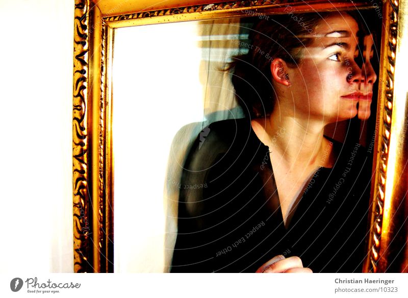 mirroring Mirror Woman Gold Frame