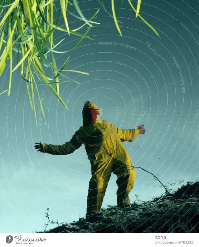 strange planet Yellow Gray Gray-yellow Knee Suit Protective clothing Crazy Surface of water Joy Man deep in the woods deep in the forest Nature grey shrill