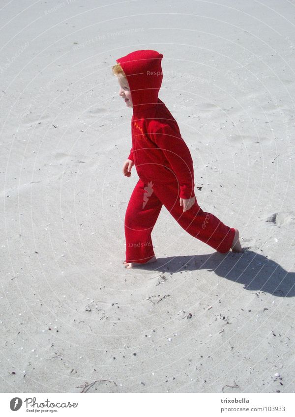 moonwalk Girl Beach Red White Dwarf Vacation & Travel Going Hiking Child Coast Sand Walking ampelmännchen Human being Moon Shadow Wind