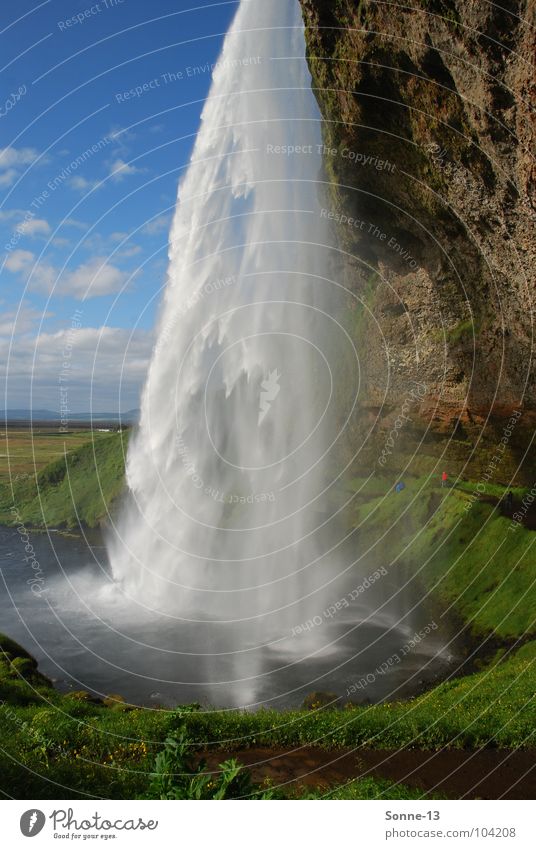 Powerful Iceland Waterfall Seljaland's Fossus Sky Nature Landscape illustrated book