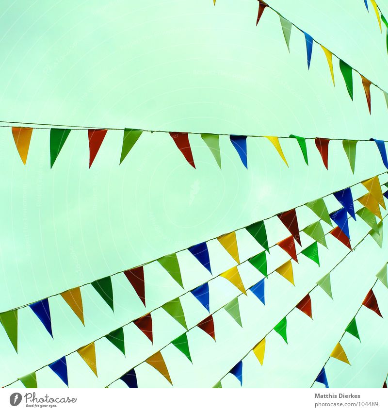 GARLAND Paper chain Red Green Yellow Hang up Embellish Adorned Jewellery Joy Fairs & Carnivals Festive Party Shooting match Public Holiday Marketplace Places