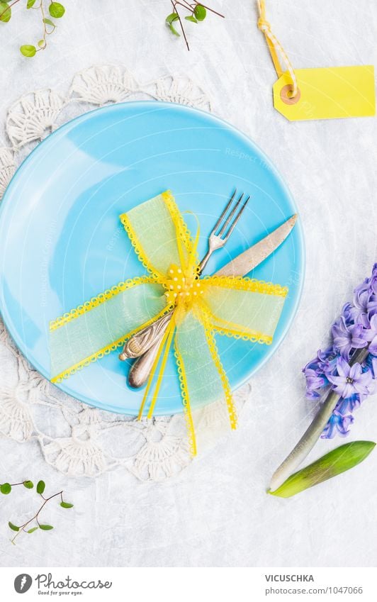 Blue plates with spring decoration Banquet Style Design Decoration Kitchen Restaurant Feasts & Celebrations Valentine's Day Mother's Day Easter Spring Flower