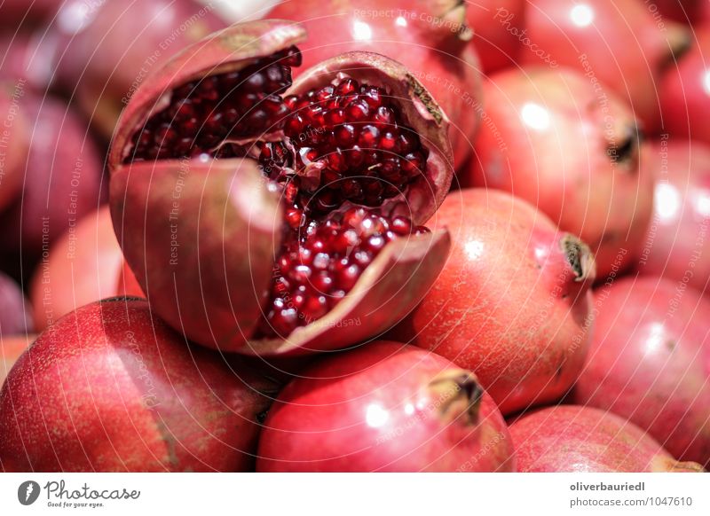 pomegranate Food Fruit Nutrition Organic produce Vegetarian diet Vacation & Travel Eating Fragrance Delicious Juicy Sweet Red Appetite To enjoy Bangalore India