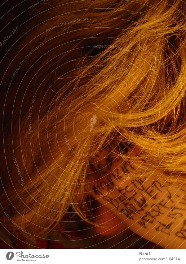desperates Yellow Hand Man Dark Blonde Hair and hairstyles Characters Strand of hair Section of image Partially visible Detail Text Latin script Capital letter