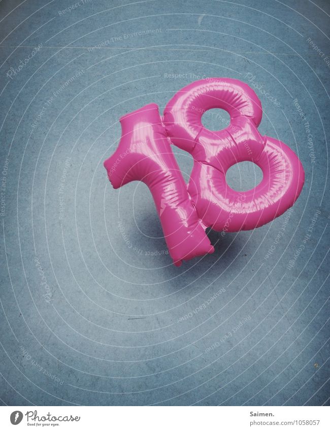 18's a good number. Sign Digits and numbers To fall Blue Pink Glittering Floor covering Plastic Inflatable Birthday Decoration Multicoloured Interior shot