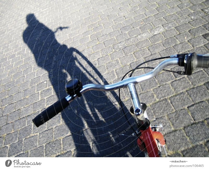 ...on the way... Bicycle Lamp Red Bar Cobblestones Freehand In transit Vacation & Travel Acceleration Dangerous Cycle race Speed Transport Playing