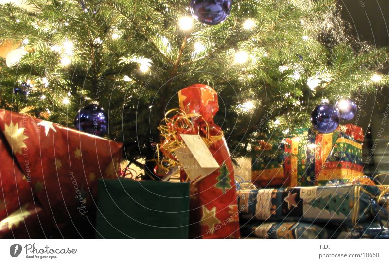 Oh, you cheerful... Gift Happiness Donate Packaged Leisure and hobbies Christmas & Advent Fir tree Feasts & Celebrations