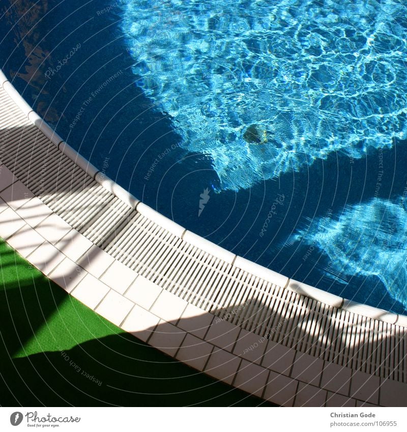 pool Swimming pool Blue-green White Vacation & Travel Swimming trunks Swimsuit Artificial lawn Relaxation Summer France Cote d'Azur Detail Water Tile Shadow