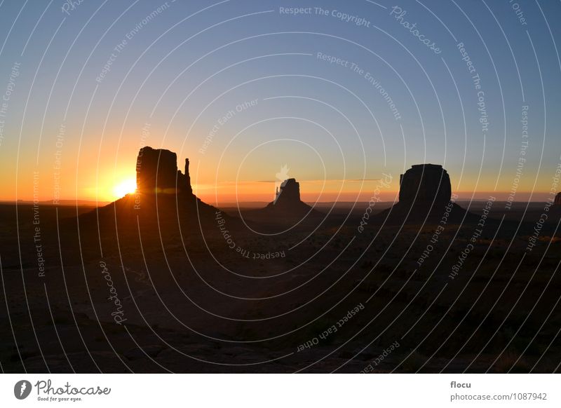 Beautiful Wild West sunrise at Monument Valley, Arizona USA Sun Nature Sky Park Natural Serene Navajo Reservation Indian Sunset Utah Native national Western