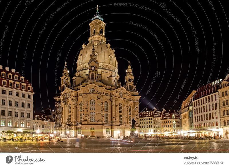 new building Vacation & Travel Tourism Trip Sightseeing City trip Dresden Town Downtown Old town Populated House (Residential Structure) Church Places
