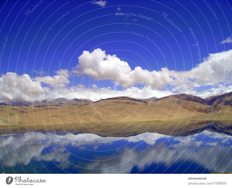 mirror image Clouds Lake Reflection White Brown Moody India Air Ladakh Mountaineering Mountain lake Hiking Loneliness Blue Freedom Climate Sky Water Panormama