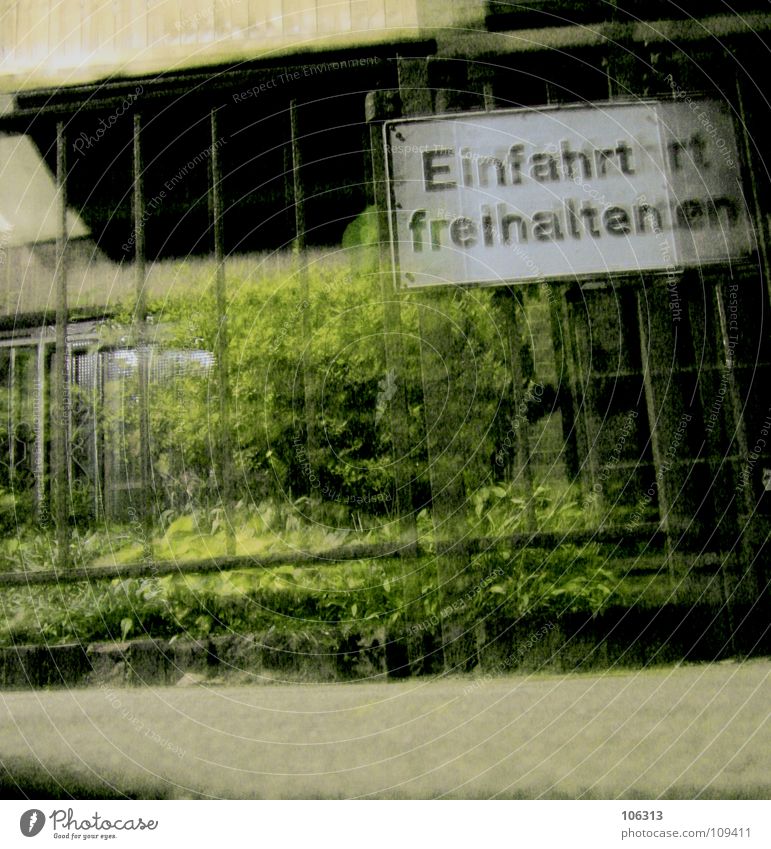 RUNAWAY DREAMER Highway ramp (entrance) Fence Deferred Alcohol-fueled Peace Green Grating Warning sign Signage Bremen Sidewalk White Black Letters (alphabet)