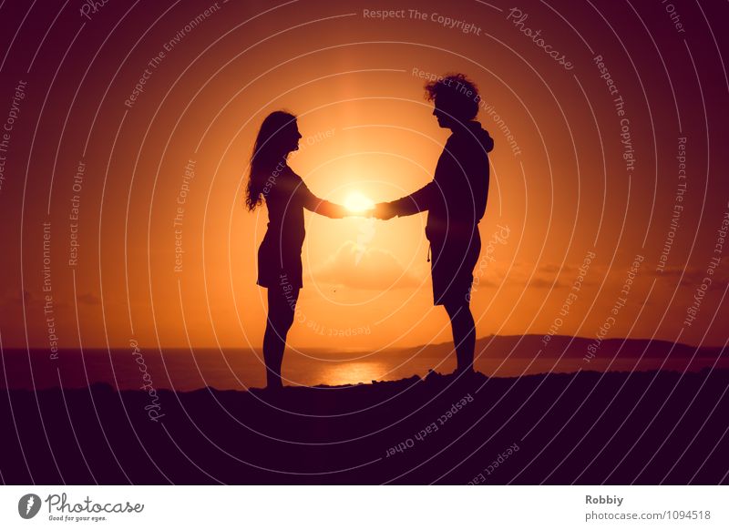 You & Me II Human being Couple Partner 2 Landscape Sky Horizon Sun Sunrise Sunset Sunlight Coast Beach Ocean Australia Pacific Ocean To hold on Love Happy
