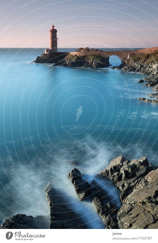 Phare du Petit Minou Sky Beautiful weather Rock Waves Coast Ocean Bridge Lighthouse Tourist Attraction Old Large Infinity Blue Black White Horizon Colour photo