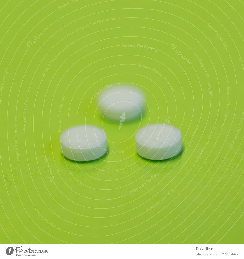 pill Sign Round Green White Pain Advancement Healthy Health care Hope Risk Addiction Trust Medication Pill dose Harmful to health Health hazard
