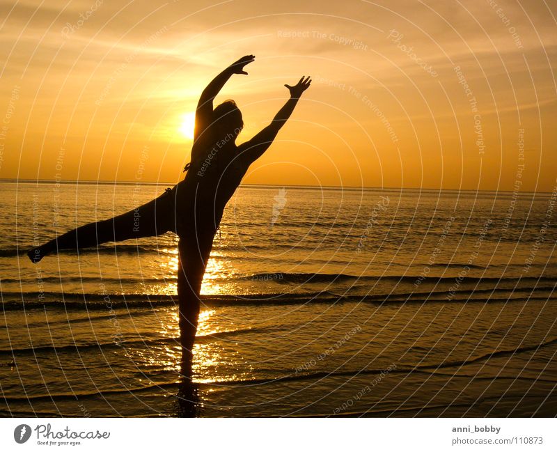 And when she dances... Ballet Ocean Waves Beach Sunset Beautiful Dream Far-off places Movement Barefoot Woman Sky Summer Shadow Sand Human being Fantastic Dance