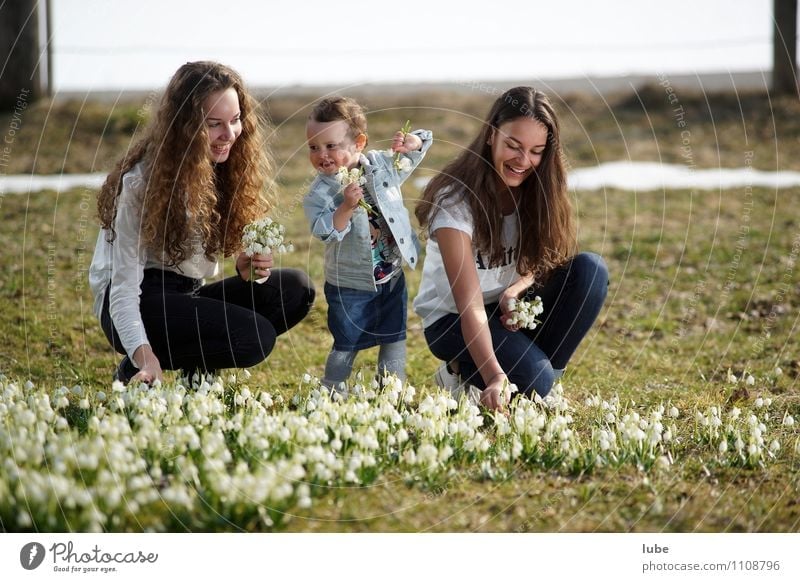Three Sisters Human being Feminine Girl Young woman Youth (Young adults) 3 Environment Nature Spring Flower Garden Park Meadow Happy Beautiful Joy Happiness