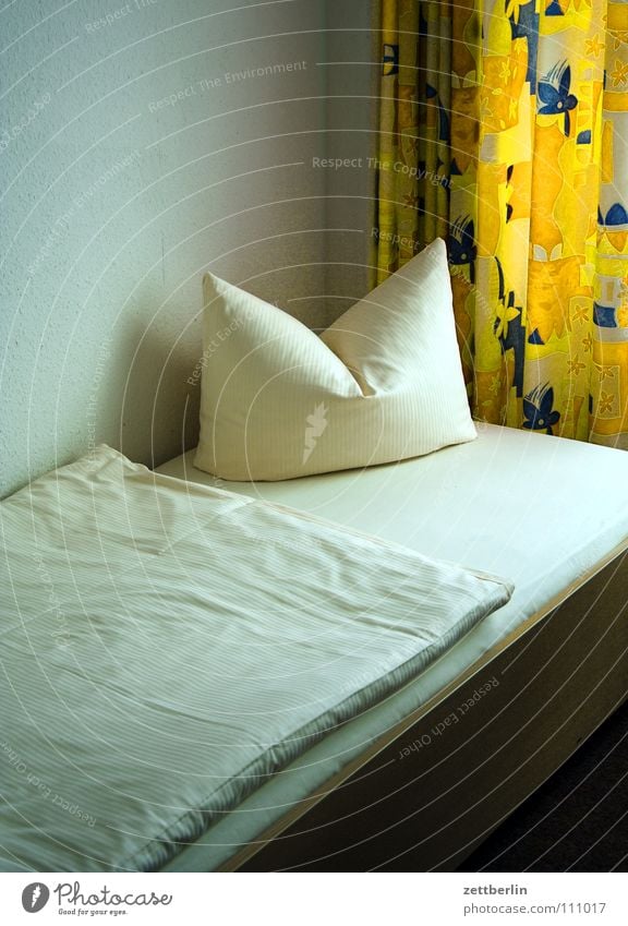 Pleasant night Hotel Hostel Sleep Dream Bed Double bed Cushion Duvet Curtain Services Bedroom Blanket Pillow Hotel room