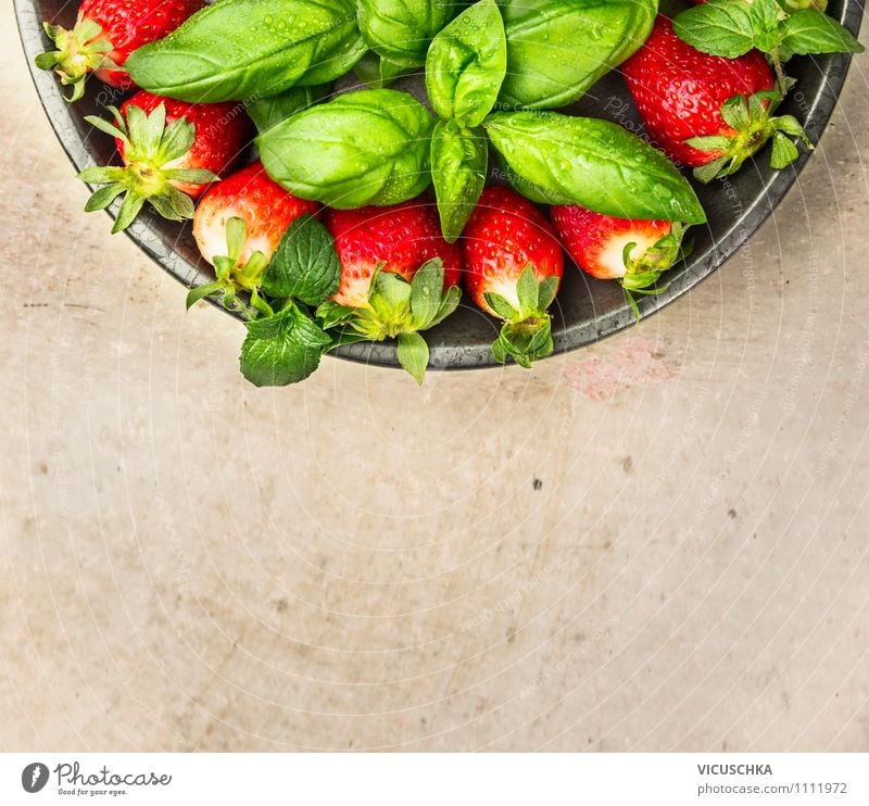 Strawberries and basil in plate Food Fruit Dessert Herbs and spices Nutrition Breakfast Organic produce Vegetarian diet Diet Plate Style Design Healthy Eating