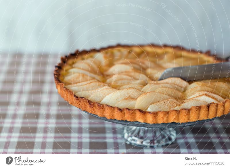 Cut Dough Baked goods Cake Knives Authentic Delicious Sweet To enjoy pear tart Gateau Cake plate Tablecloth Checkered Colour photo Interior shot Deserted