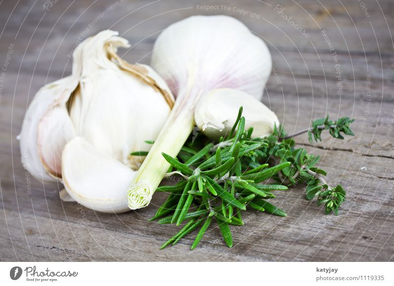 Garlic and rosemary Herbs and spices Clove of garlic Rosemary Thyme Kitchen Sense of taste Healthy Eating Aromatic Near Close-up Antipasti Mediterranean Spain
