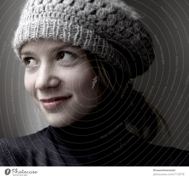 balloon cap girl Girl Cap Grinning Calm French Looking Dream Decent Youth (Young adults) Happy Dreamily Smiling Looking away Portrait photograph Face of a child