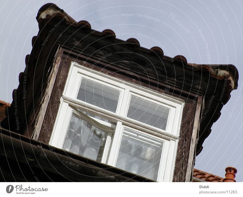 under the hood Window Roof House (Residential Structure) Architecture