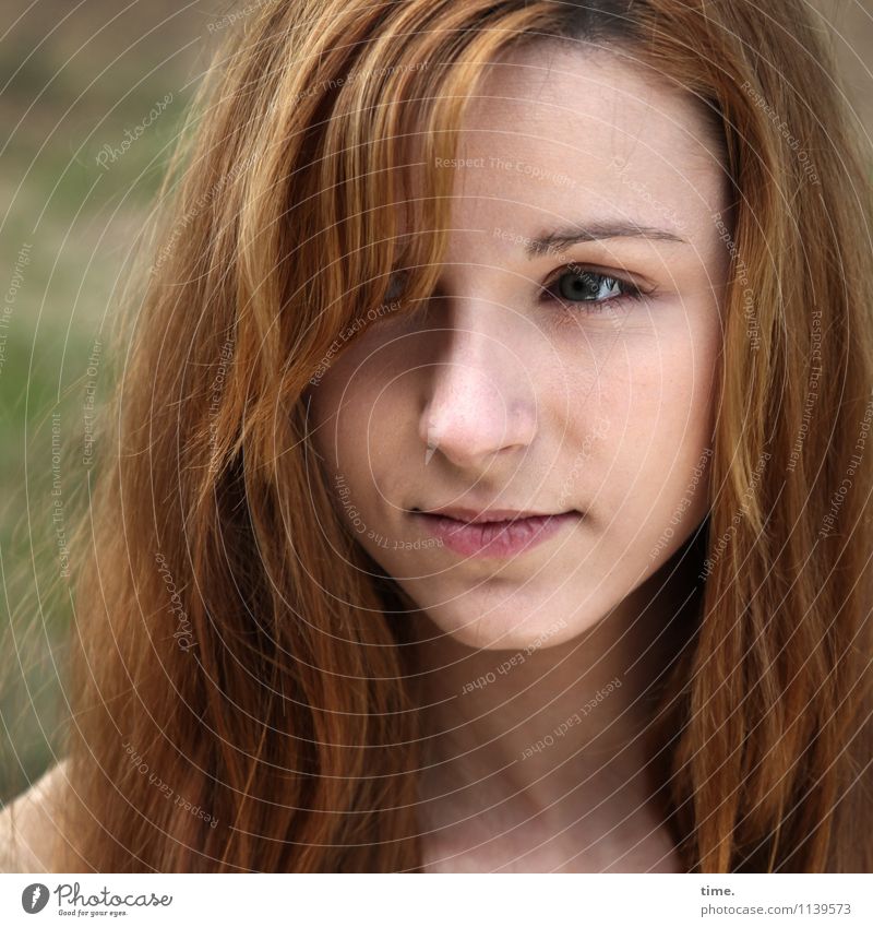 . Feminine Young woman Youth (Young adults) 1 Human being Meadow Red-haired Long-haired Observe Think Looking Wait Beautiful Watchfulness Emotions Colour photo