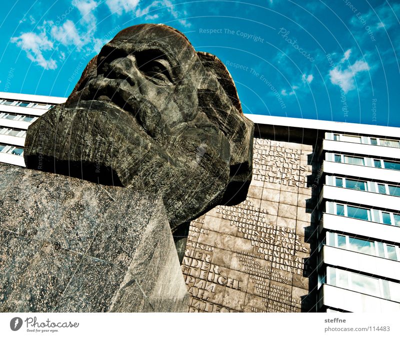 KARL MOIK Chemnitz Head Statue Monument Landmark Art Communism Free enterprise Philosophy Black Gray Left Socialism Capitalism Working man Repression Bronze