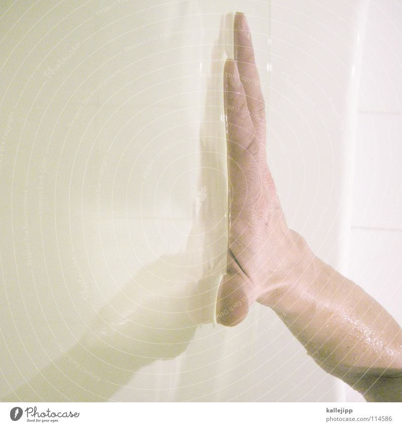 can´t touch this Hand Reflection Surface Surface tension Physics Body of water Wellness Bathroom Personal hygiene Baptism Tradition Wet Damp Soap Washhouse