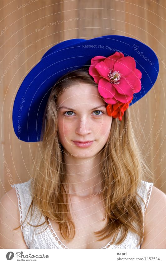 Frida Style Feminine Young woman Youth (Young adults) 1 Human being 18 - 30 years Adults Accessory flowers Hat Blonde Long-haired Authentic Beautiful Natural