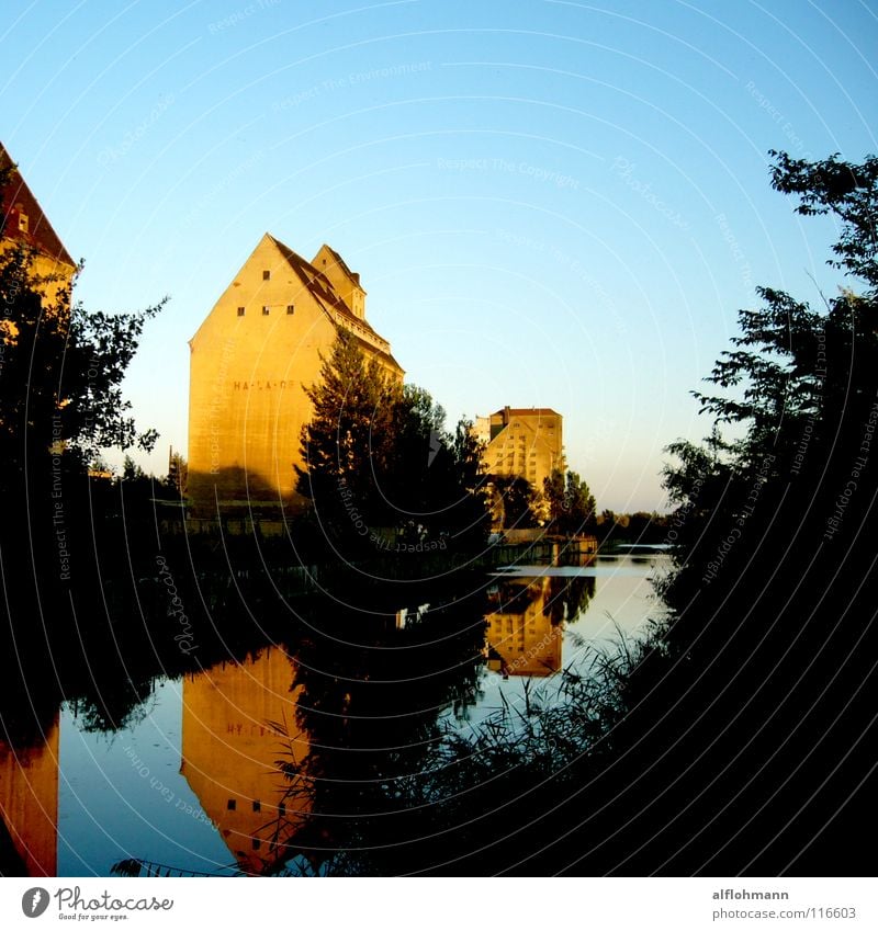 Port of Leipzig Roof Building House (Residential Structure) Green Lake Sunset Reflection Historic Harbour Sewer Water Coast Blue Sky Storage Escarpment