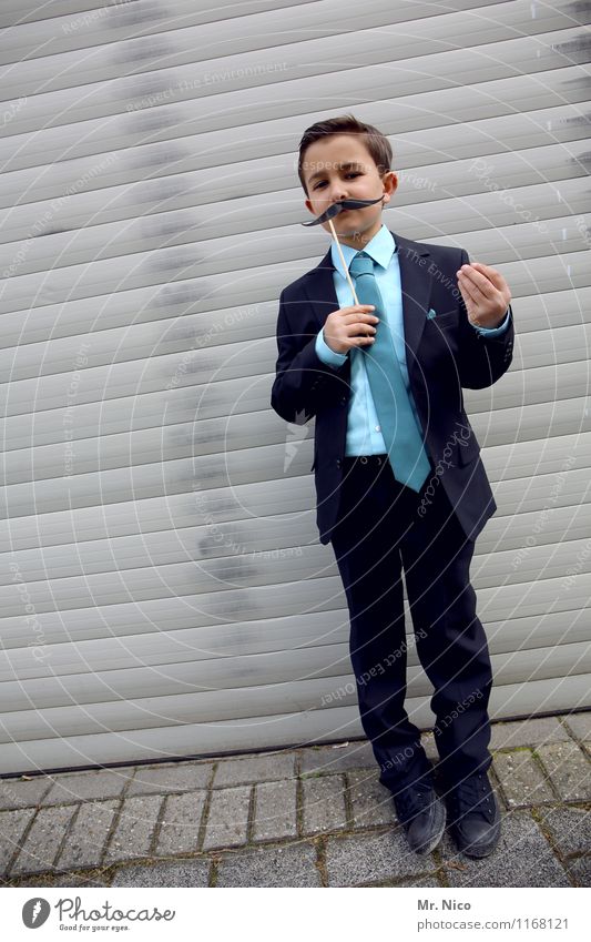 blah blah blah Lifestyle Style Masculine Boy (child) Infancy 1 Human being 8 - 13 years Child Fashion Suit Tie Moustache Cool (slang) Serene Gesture