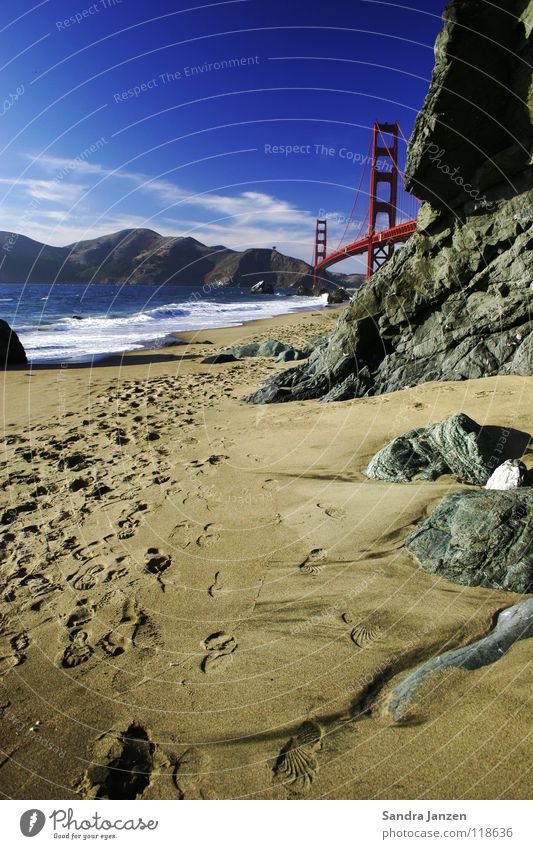 Golden Gate Bridge San Francisco Beach Ocean Vacation & Travel Footprint Sand