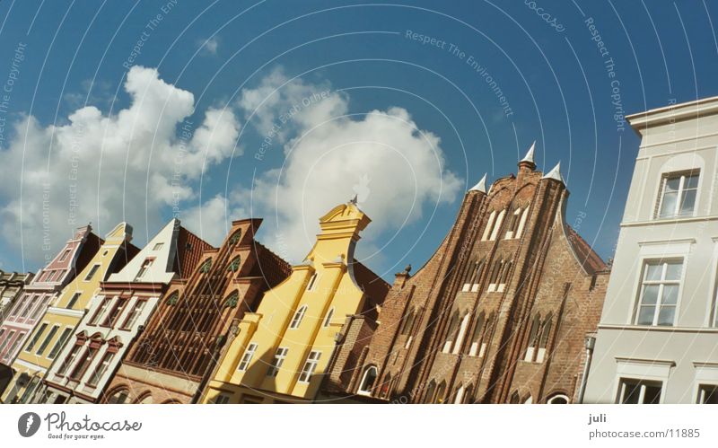 Stralsund Town House (Residential Structure) Roof Clouds Architecture Sky