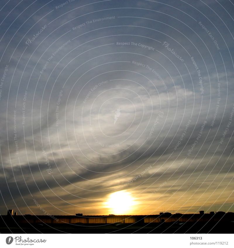 SUNSET-LOVERS Sunset Roof Clouds Sky Calm Beautiful Sunrise Colour Evening Moody Morning Copy Space top Copy Space middle Clouds in the sky Cloud field