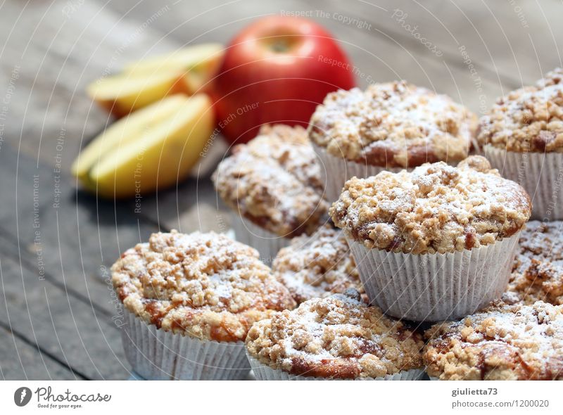 Apple crumble muffins Food Happy Healthy Well-being Contentment Senses Relaxation Garden Eating To enjoy Delicious Yellow Red White Vice