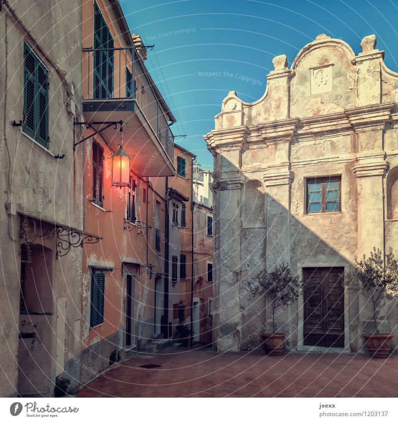 Come on. Vacation & Travel City trip Sky Tellaro Village Old town House (Residential Structure) Wall (barrier) Wall (building) Facade Historic Idyll Nostalgia