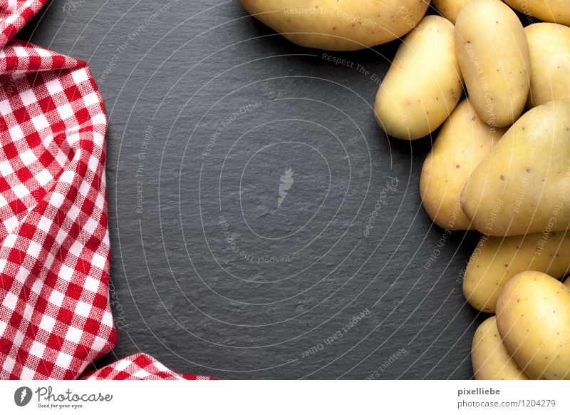 Potatoes with plaid tablecloth Food Vegetable Nutrition Lunch Dinner Vegetarian diet Kitchen Restaurant Eating Blackboard Cook Gastronomy Stone Brick Healthy