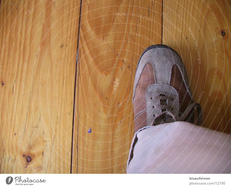 on board Footwear Wood Human being Feet Wooden board Wood grain Legs Floor covering Stride